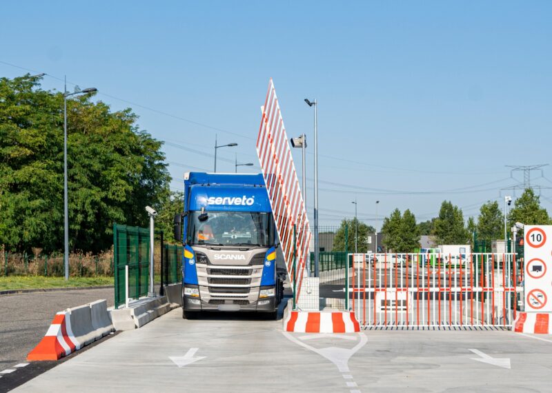 Nouvelle voie sur notre parking !