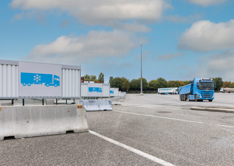 Une zone réservée aux camions frigorifiques chez Truck Arena 31
