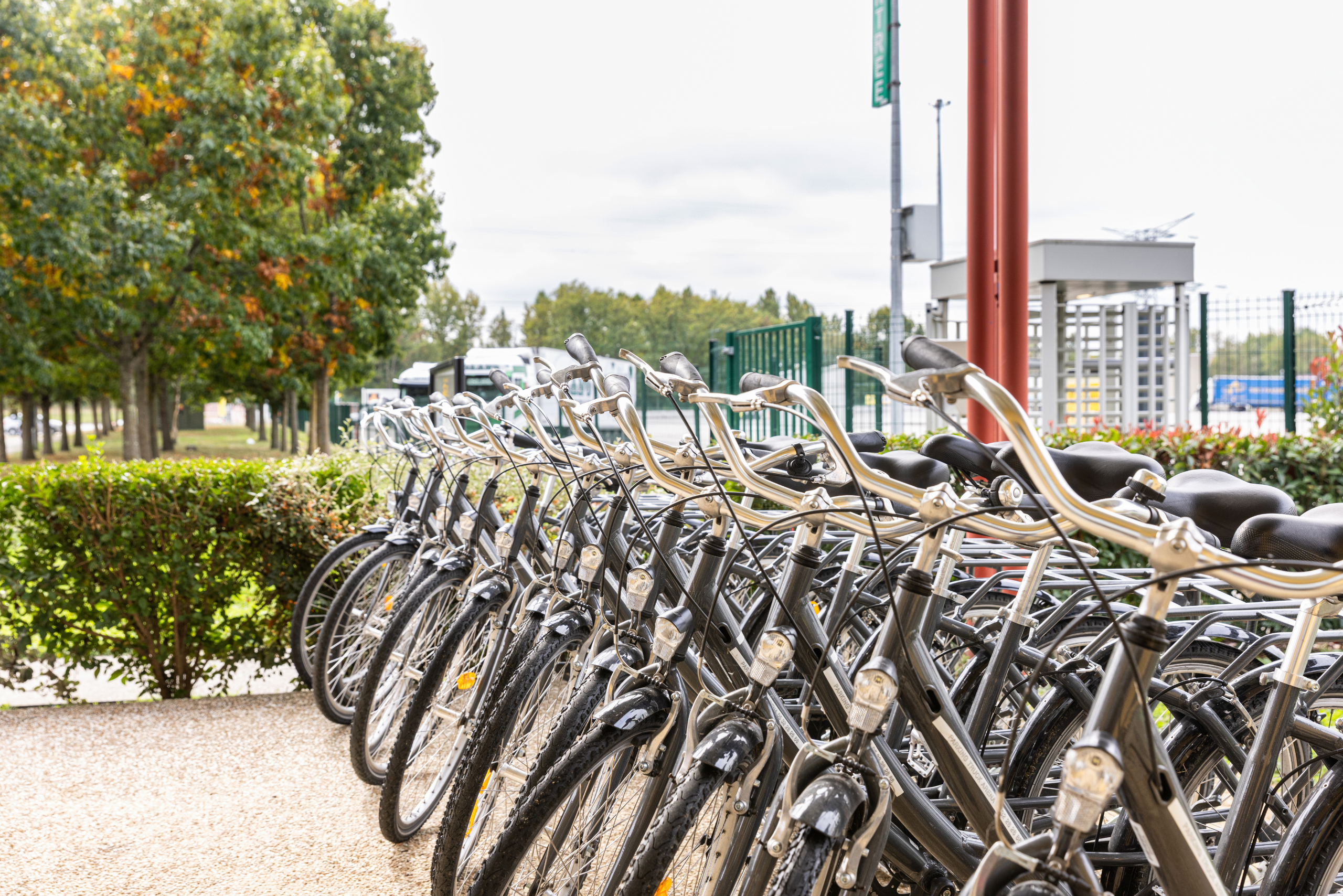 Vélos parking poids lourds sécurisé Truck Arena 31 Toulouse Eurocentre