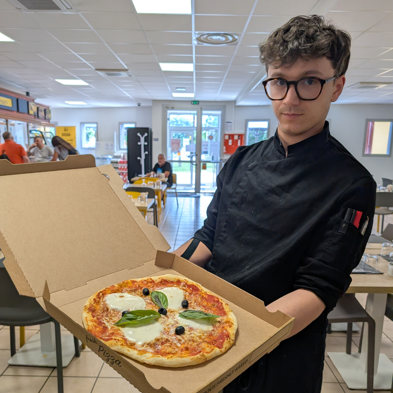 Pizza maison restaurant l'Arena Toulouse Eurocentre