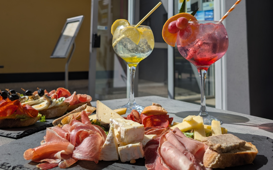 Tapas restaurant l'Arena service continu Toulouse Eurocentre Castelnau-d'Estrétefonds