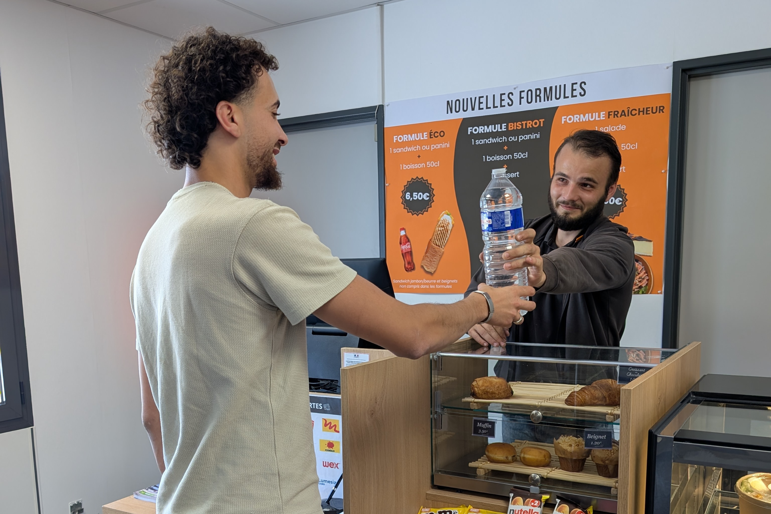 Cadeau offert station-service FAL Distri Toulouse Eurocentre