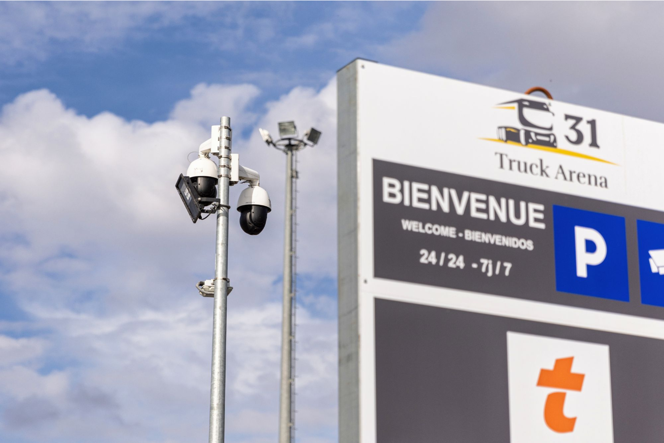 Équipe restaurant l'Arena service continu Toulouse Eurocentre Castelnau-d'Estrétefonds
